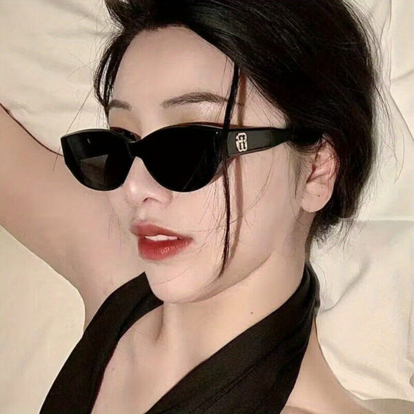 1 PC Korean Style Oval Cat Eye SunglassesSmall Frame Sunglasses UV Protection And Sun Protection Sunglasses - Image 2