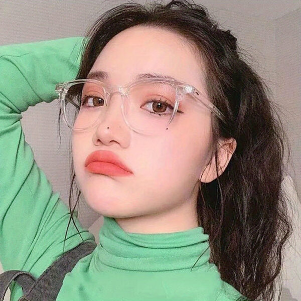 1pc Trendy Unisex Blue Light Blocking Glasses - Transparent Square Frame, Anti-Glare for Computer, TV, Phone & Gaming, Eye Fatigue, Stylish Korean Design for Men & Women - Image 5