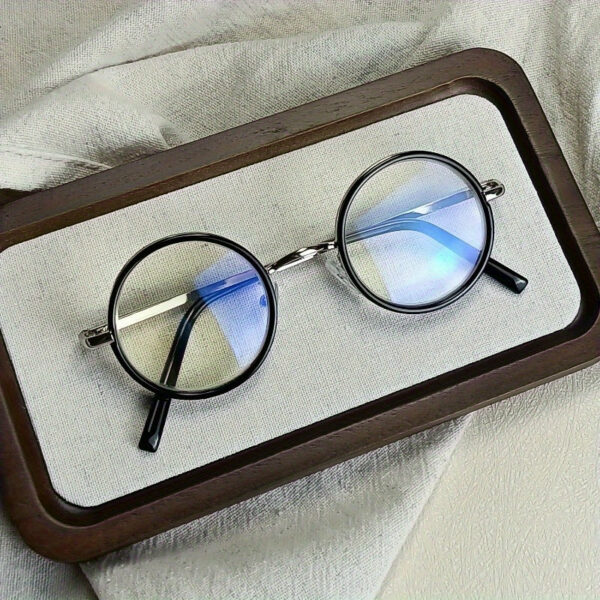 Retro Round Reading Glasses - Comfortable, Fashionable Presbyopia Eyewear for Men & Women with Metal Hinge and Spring Arms