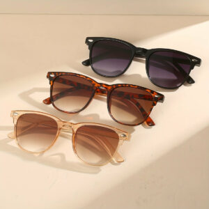3 Pairs of Fashionable Rivet Glasses Three-in-One Set PC Material Daily Travel Glasses Simple and Versatile Fashion Glasses
